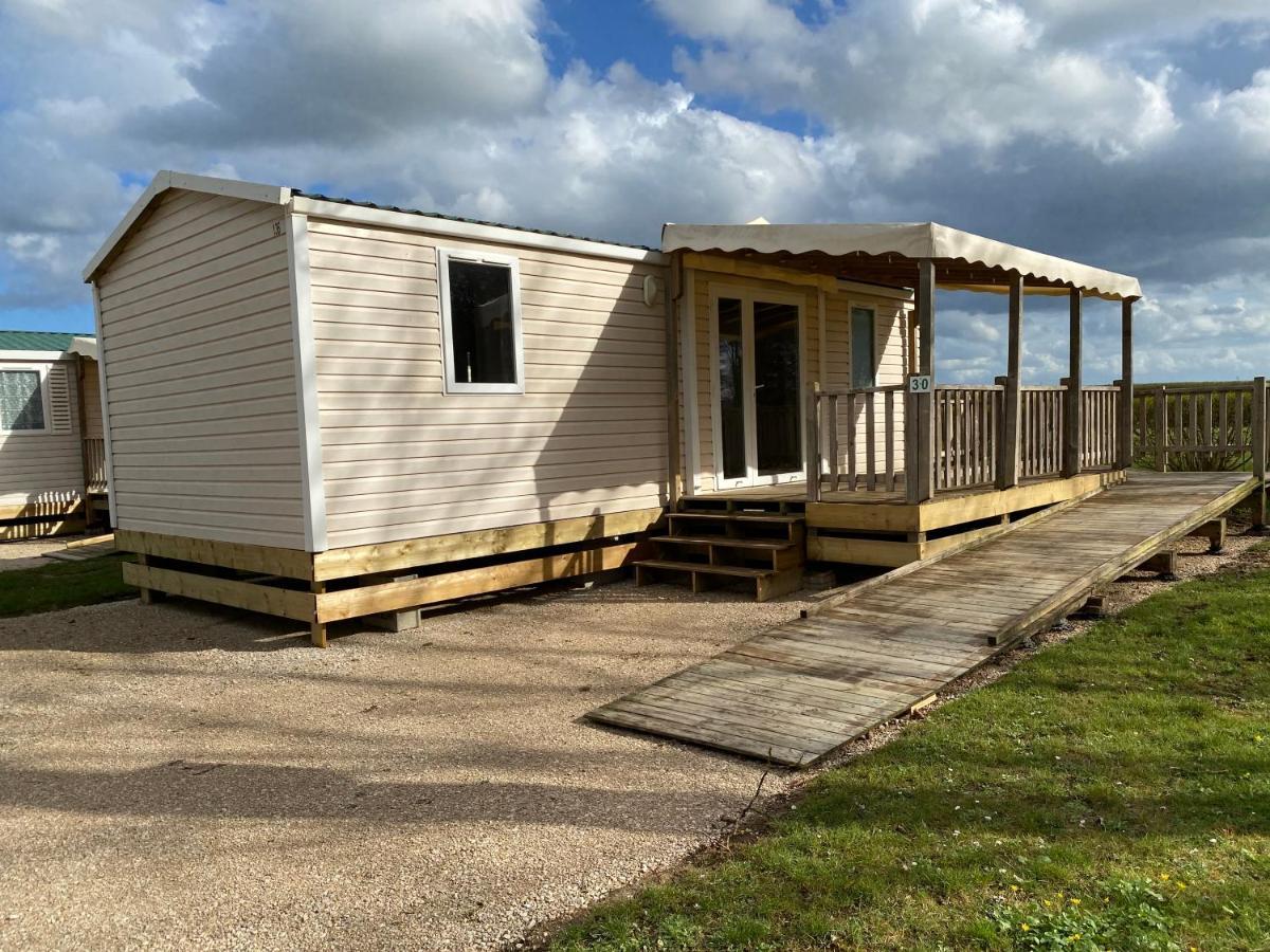 Camping De Contrexéville Eksteriør bilde