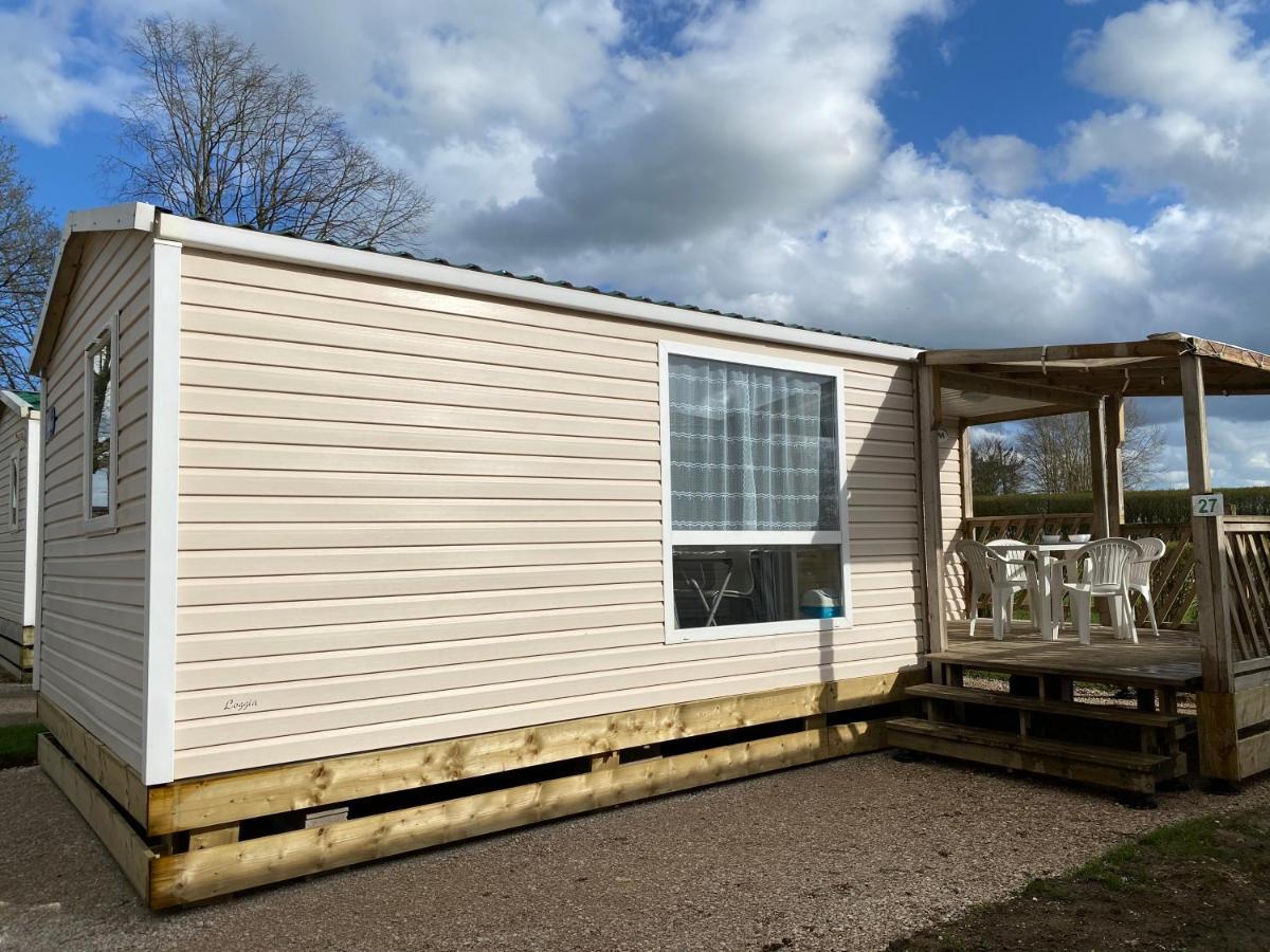 Camping De Contrexéville Eksteriør bilde