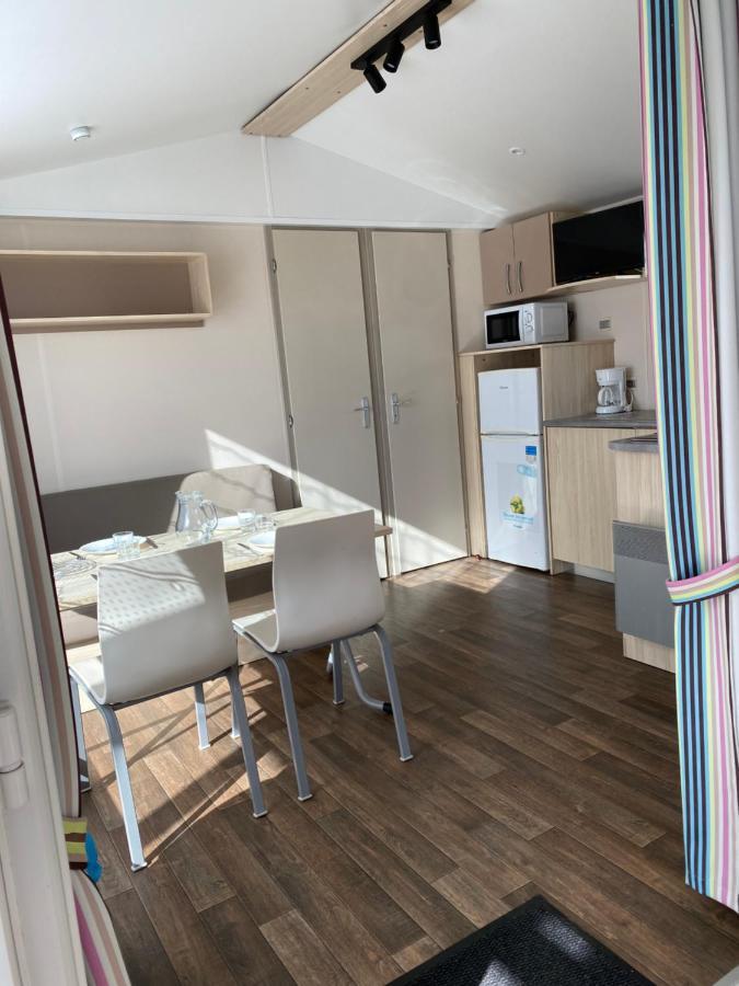 Camping De Contrexéville Eksteriør bilde