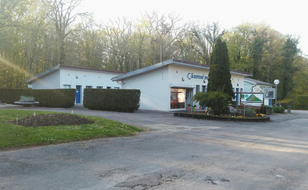 Camping De Contrexéville Eksteriør bilde