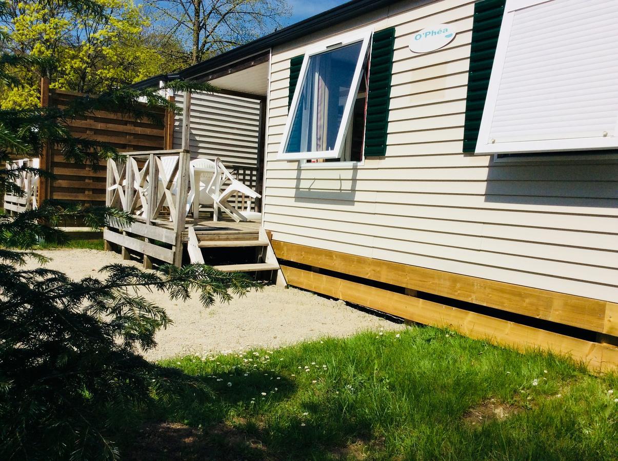 Camping De Contrexéville Eksteriør bilde