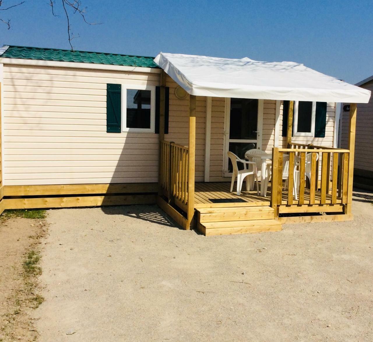 Camping De Contrexéville Eksteriør bilde